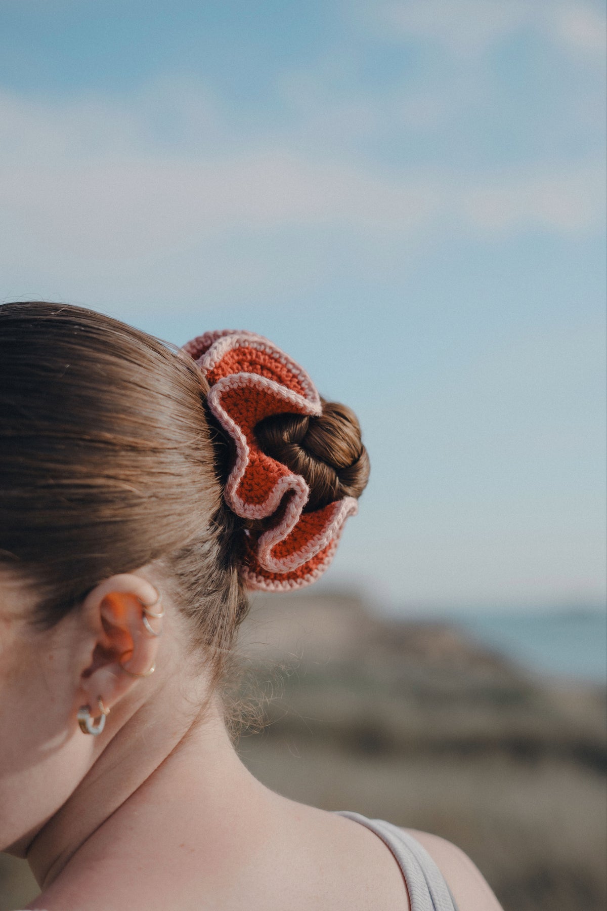 Scrunchie Millie - Groseille & Pétale - M